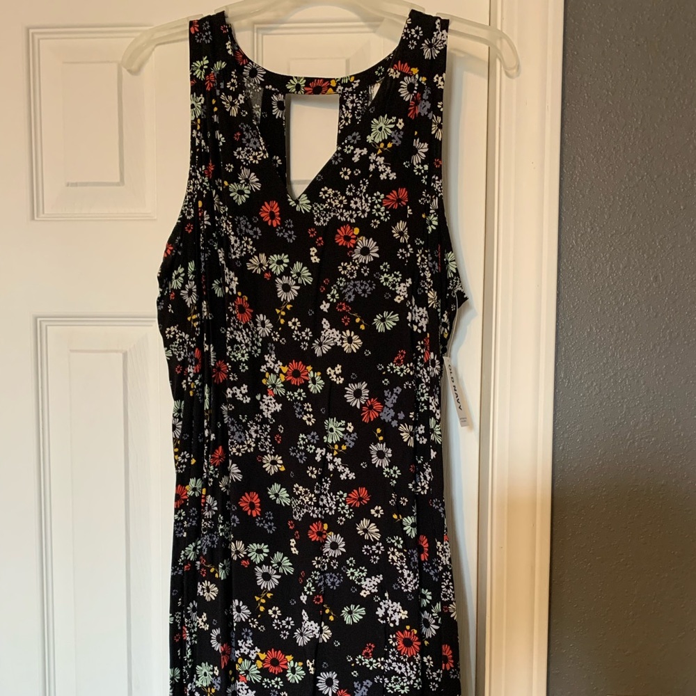 Above the knee lightweight dress!